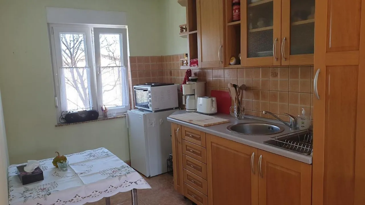 Apartments Roses Dobrinj Croatia